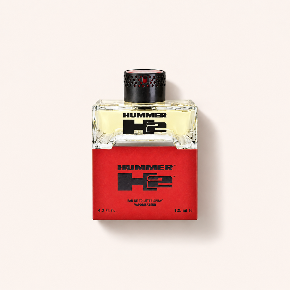 Flakon Hummer H2 EDT 125 ml na béžovém pozadí – MrRizz