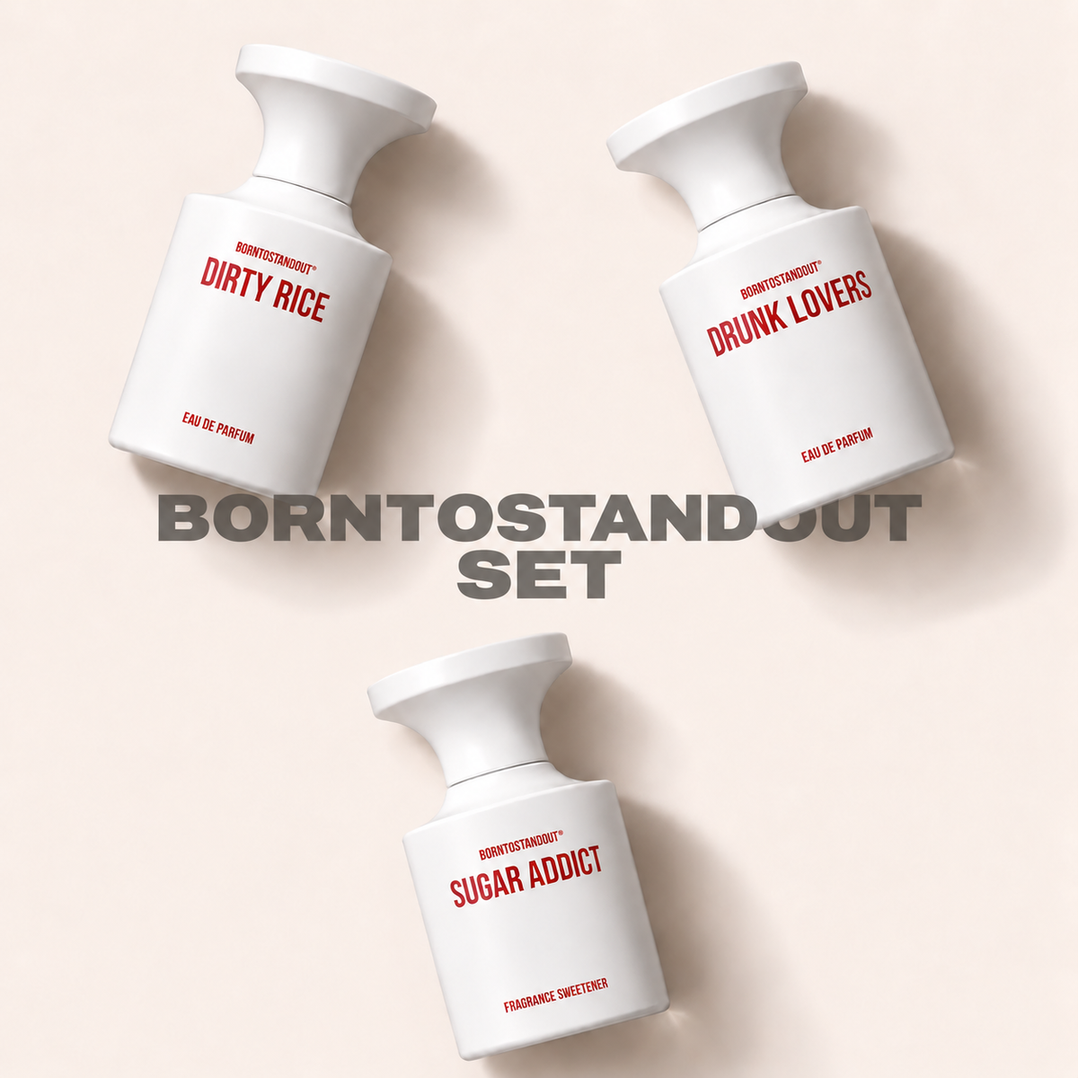 BORNTOSTANDOUT set – unisex – součásti parfémového setu na jednotném světlém pozadí – MrRizz