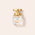 Oscar de la Renta Alibi EDP 30 ml na béžovém pozadí – MrRizz