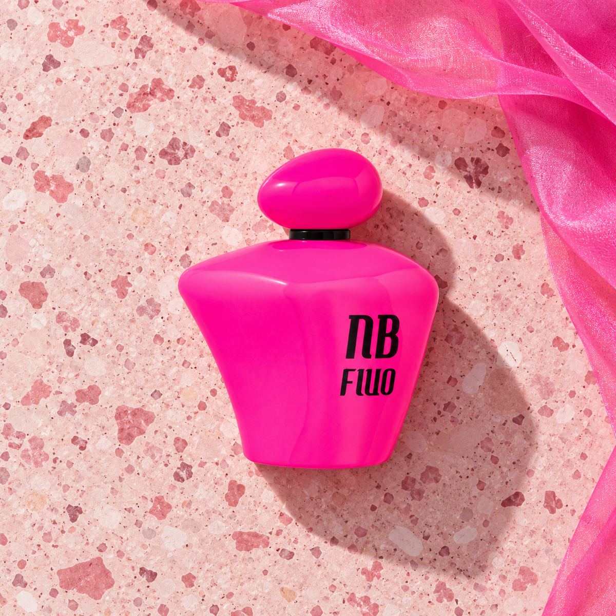 New Brand Parfums Prestige Fluo Pink 100 ml – parfém v prostředí, pohled shora s bočním stínem