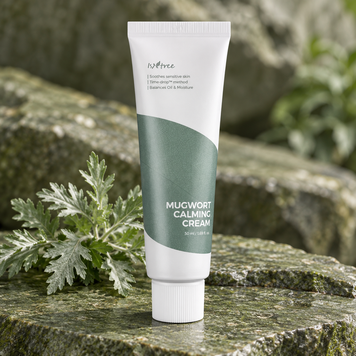 Isntree Mugwort Calming Cream 50 ml – atmosférická fotografie – MrRizz